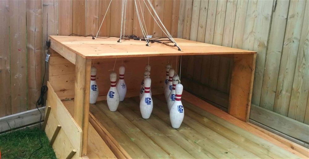 diy-garden-bowling-alley