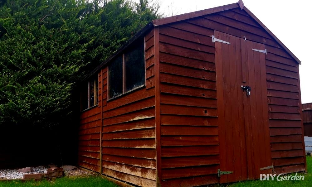 how-to-disguise-a-garden-shed