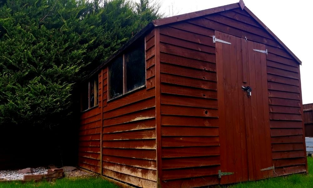 how-to-disguise-a-garden-shed