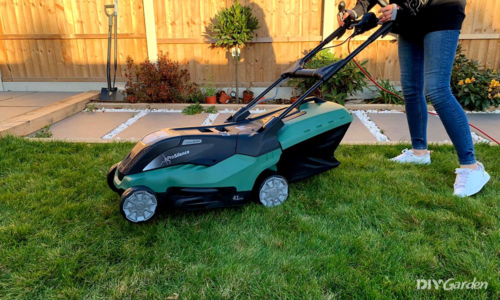 Bosch-Advanced-Rotak-650-Electric-Lawn-Mower-Review